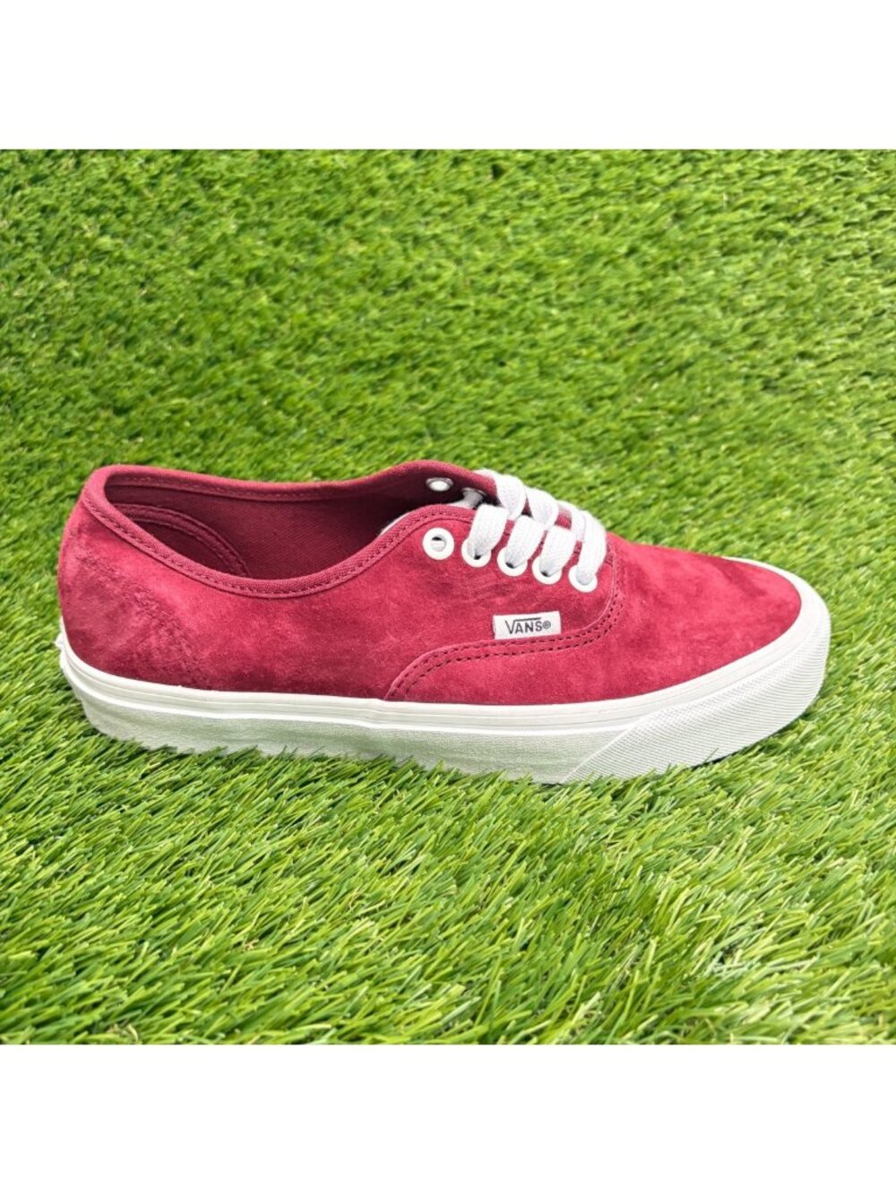 Vans Authentic Pig Suede Low Womens Size 8 Burgundy Athletic Shoes Sneakers